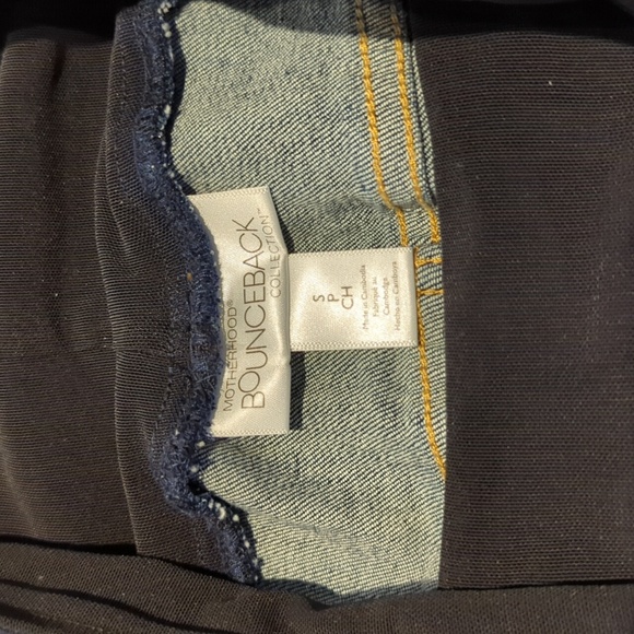 Motherhood Maternity Denim Shorts - Small - Picture 2 of 5